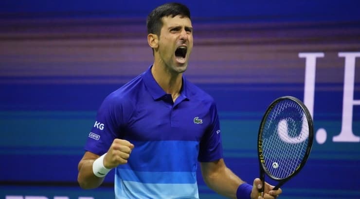 נובאק ג'וקוביץ' בטירוף (רויטרס) נובאק ג'וקוביץ' בטירוף