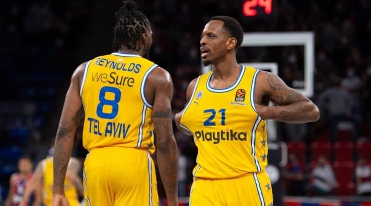 ג'יימס נאנלי וג'יילן ריינולדס