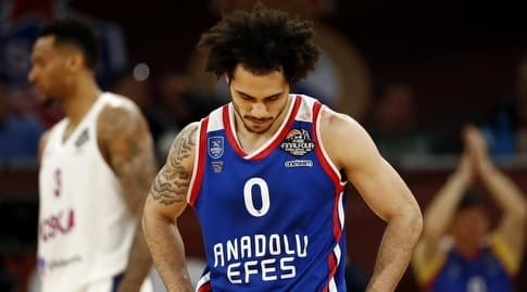 שיין לארקין מאוכזב