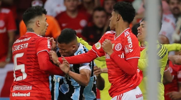 העימותים בסוף הדרבי