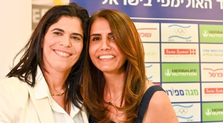 אלונה ברקת ויעל ארד (ראובן שוורץ) אלונה ברקת ויעל ארד