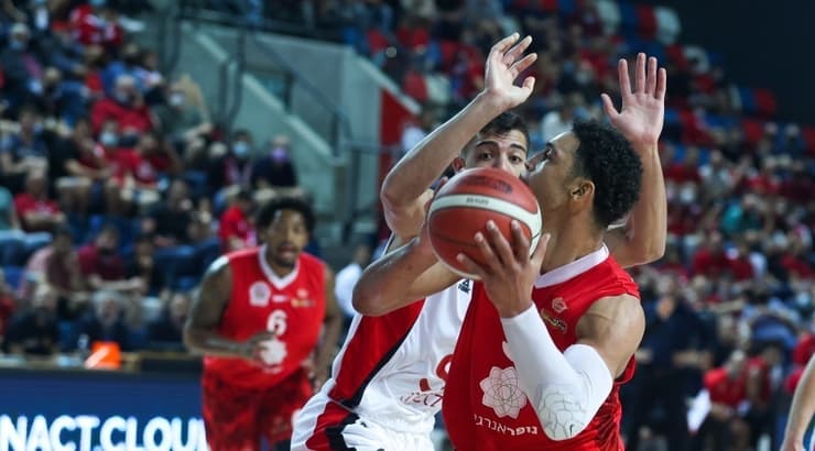 אייזיאה אייזנדורף (שחר גרוס) אייזיאה אייזנדורף