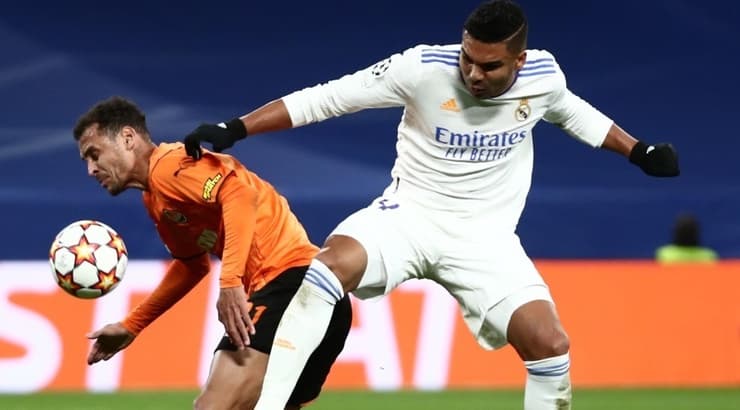 קאסמירו במאבק (רויטרס) קאסמירו במאבק