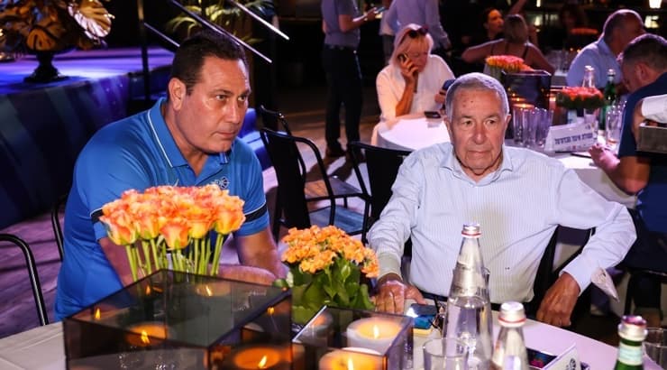 שמעון מזרחי וגיא גודס באירוע ההשקה