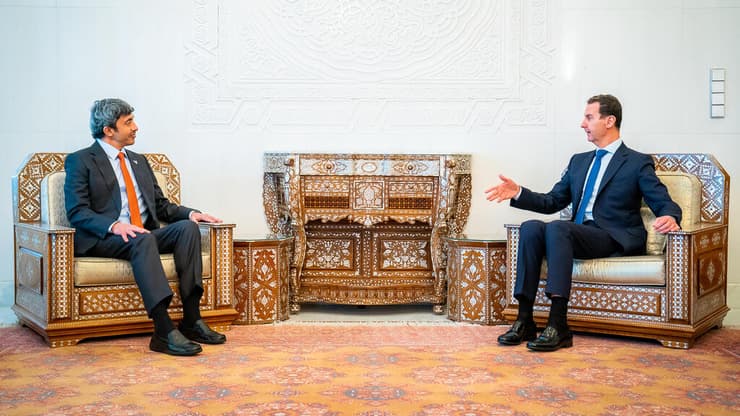 נשיא סוריה בשאר אסד נפגש בדמשק עם שר החוץ של איחוד האמירויות השייח עבדאללה בן זאיד