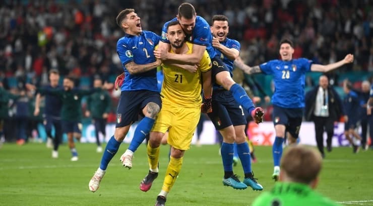 שחקני איטליה. רק לא שוב פלייאוף