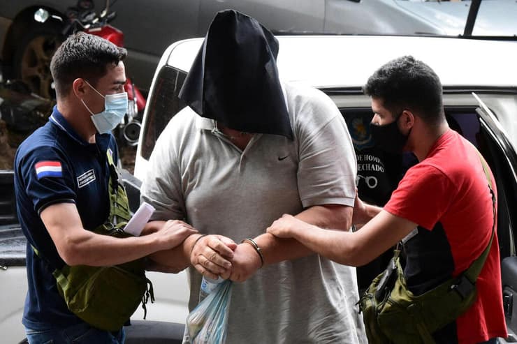 פרגוואי שלושה אזרחי גרמניה עצורים פרשת רצח ו כינורות כינור סטרדיווריוס