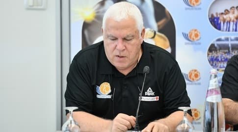 פיני גרשון (חגי מיכאלי) פיני גרשון