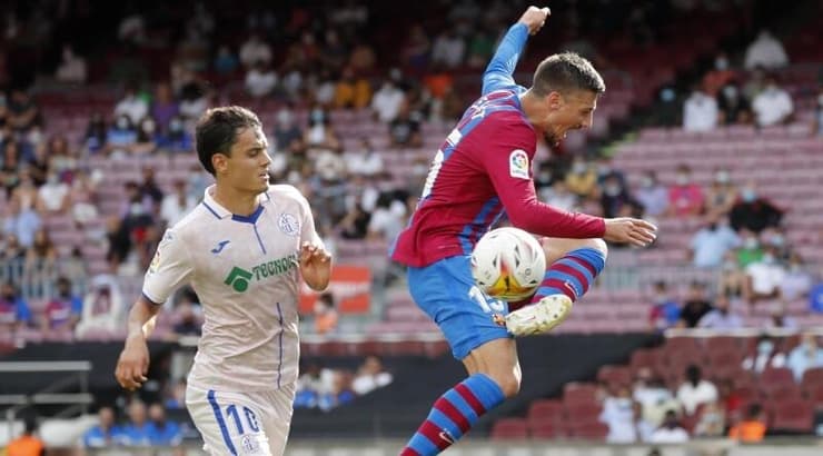 קלמנט לנגלה (רויטרס) קלמנט לנגלה