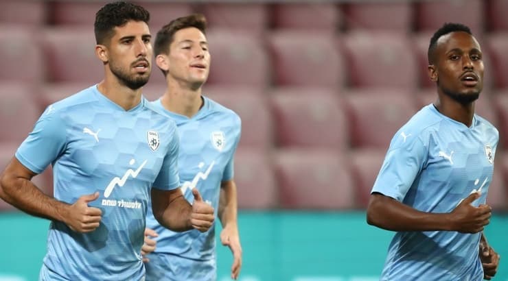 גדי קינדה, גוני נאור ויונתן כהן (רדאד ג'בארה) גדי קינדה, גוני נאור ויונתן כהן