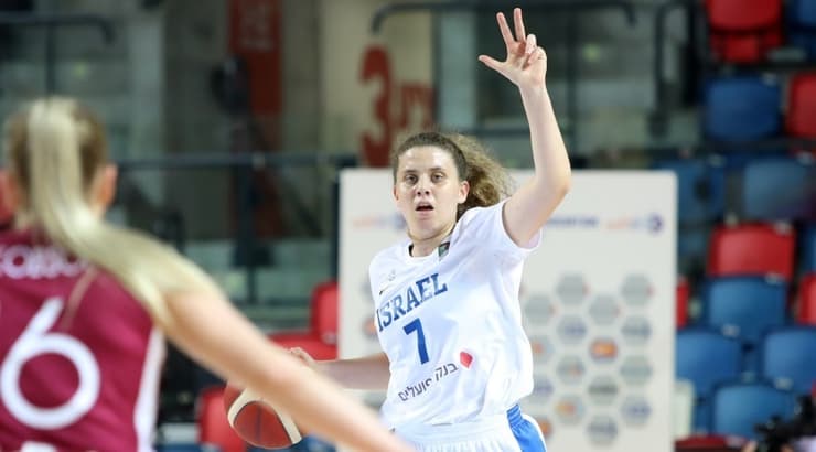 גילי אייזנר (לילך וויס) גילי אייזנר