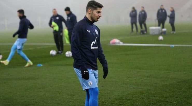 מנור סולומון באימון