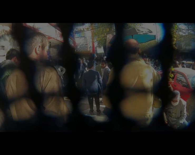 לוחמי טליבאן מבעד לרעלה 