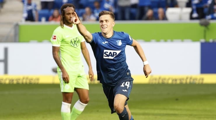 כריסטוף באומגארטנר חוגג במדי הופנהיים. לא מפסיק להרשים