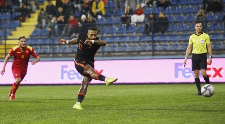 ממפיס דפאיי כובש (רויטרס) ממפיס דפאיי כובש