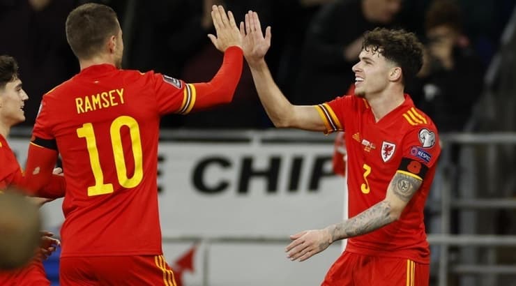 נקו וויליאמס וארון ראמזי חוגגים (רויטרס) נקו וויליאמס וארון ראמזי חוגגים