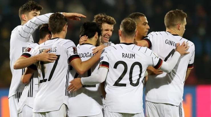 שחקני גרמניה מאושרים