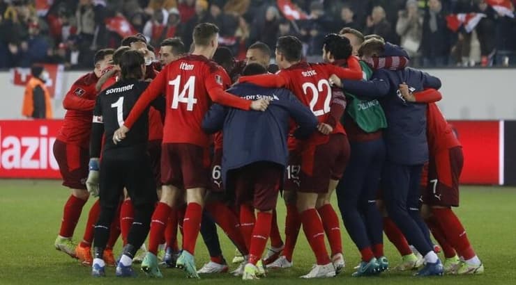 השווייצרים חוגגים