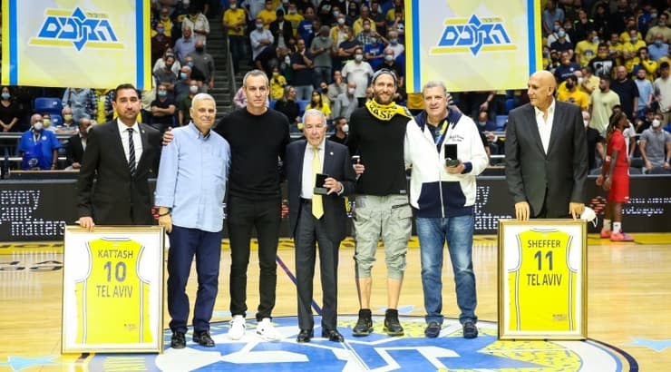 עודד קטש ודורן שפר מקבלים את הכבוד