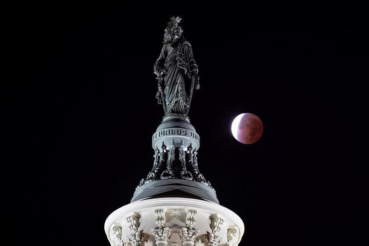 ליקוי ירח בוושינגטון