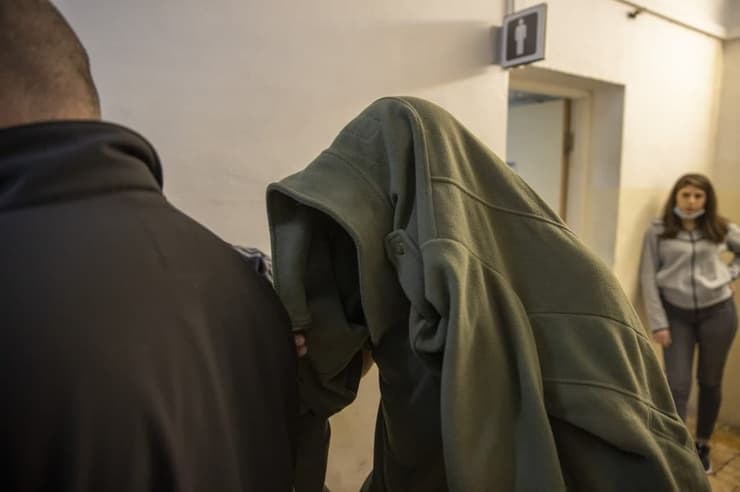 הארכת מעצר לשני שוטרי מג"ב ולחמישה אזרחים החשודים בסחר באמל"ח