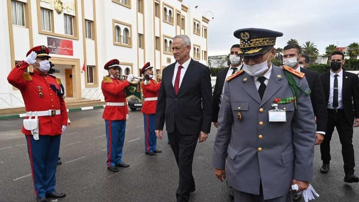 בני גנץ בביקור מדיני במרוקו עם שר ההגנה המרוקאי עבד אל-לטיף