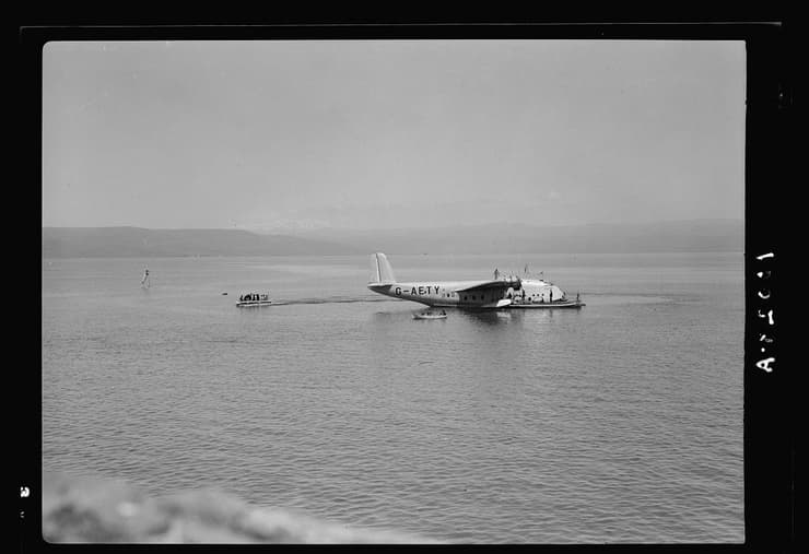 סירה מעופפת נוחתת בכינרת, 1931