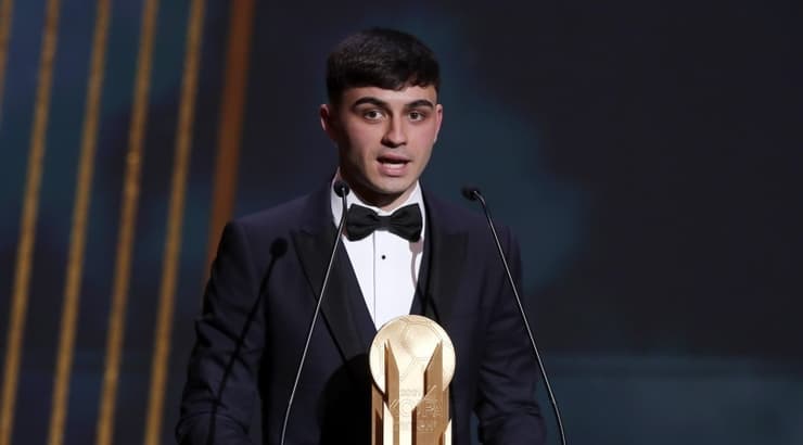 פדרי בנאום הזכייה (רויטרס) פדרי בנאום הזכייה