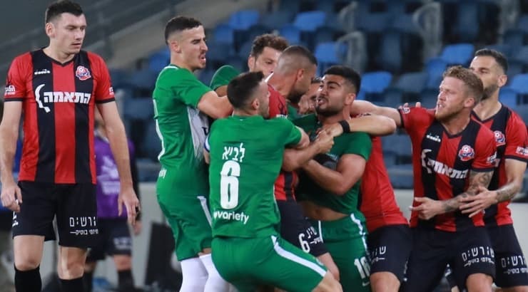 מוחמד אבו פאני וגל אראל מתעמתים