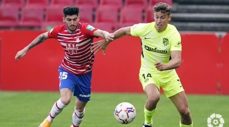 קרלוס נבה (La Liga) (משמאל) קרלוס נבה (La Liga)