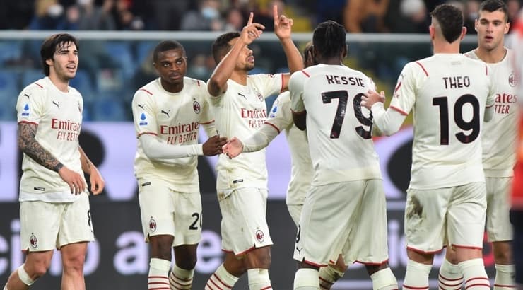 שחקני מילאן חוגגים