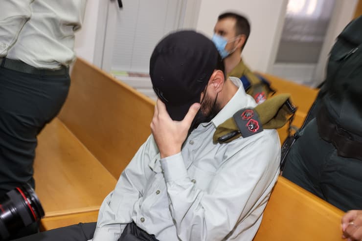 דן שרוני מובא להארכת מעצרו בבית הדין הצבאי בקריה תל אביב