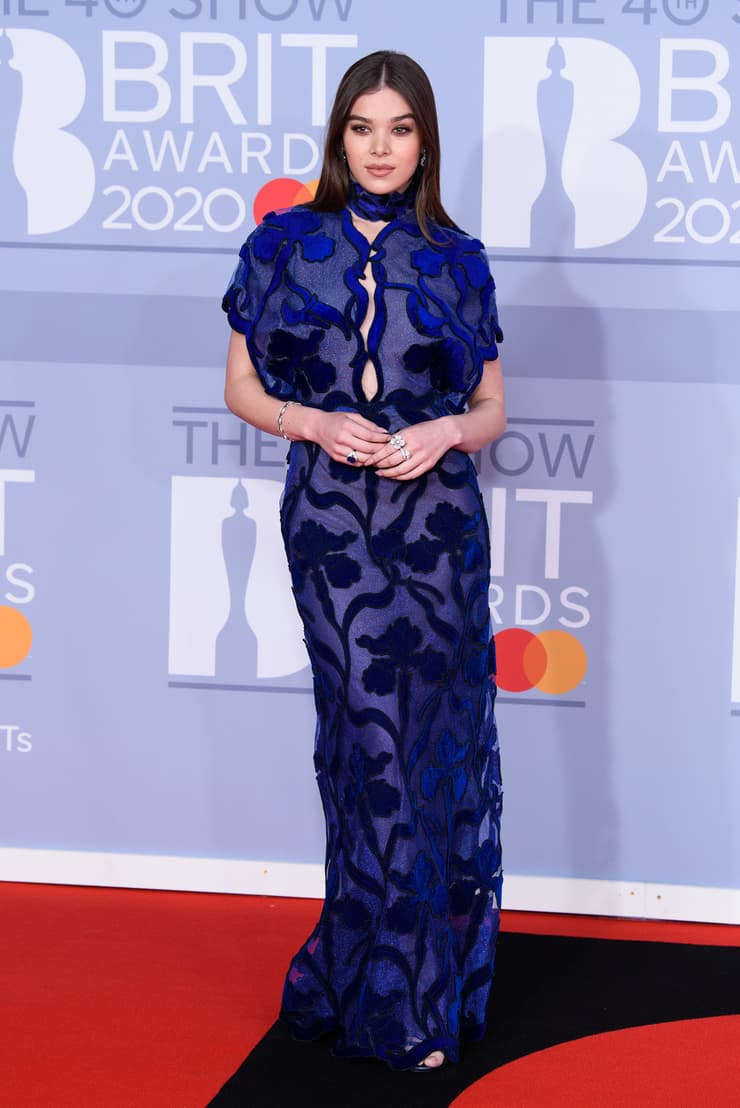 היילי סטיינפלד בטקס פרסי בריט, 2020