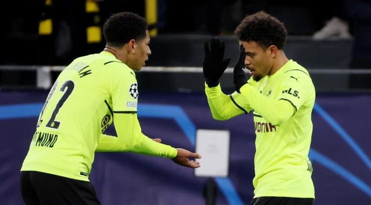 דונייל מאלן וג'וד בלינגהאם חוגגים