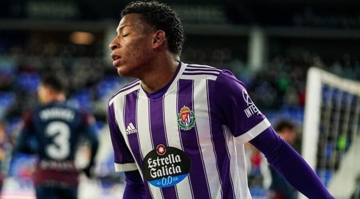 הסתבך. גונסאלו פלאטה