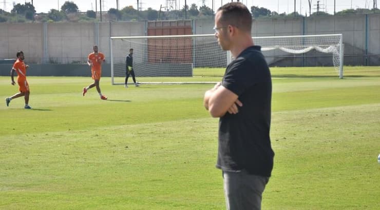 אריאל אברם (פרטי) אריאל אברם