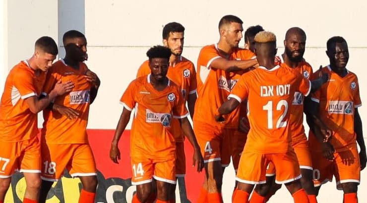 שחקני ראשון לציון (שחר גרוס) שחקני ראשון לציון