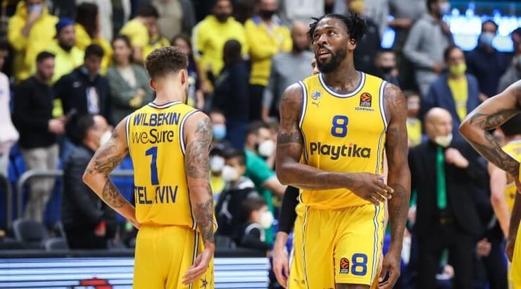 ג'יילן ריינולדס מאוכזב (איציק בלניצקי) ג'יילן ריינולדס מאוכזב