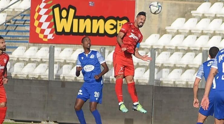 בירם כיאל נוגח במאבק מול שלו דניאל (ניסן עייש) בירם כיאל נוגח במאבק מול שלו דניאל