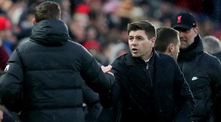 סטיבן ג'רארד (רויטרס) סטיבן ג'רארד