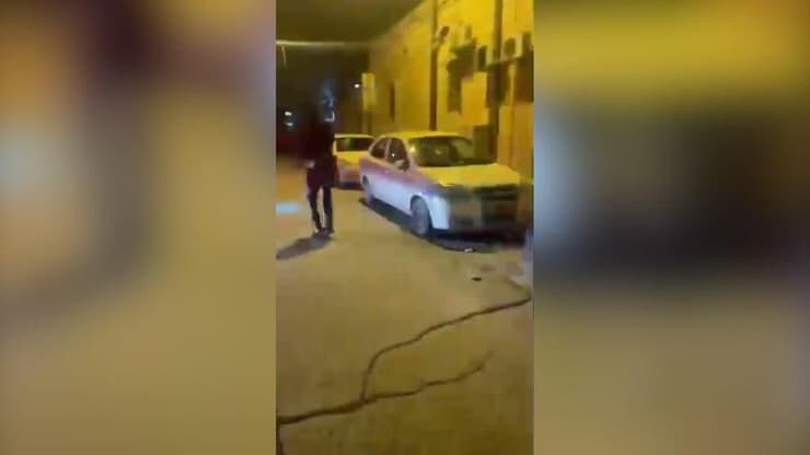 פעילי ימין רעולי פנים מנפצים שמשות רכבים סמוך לכביש 1 דרך שכם