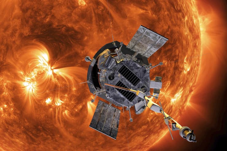 חללית גשושית פארקר פרקר נגעה ב שמש קורונה של השמש