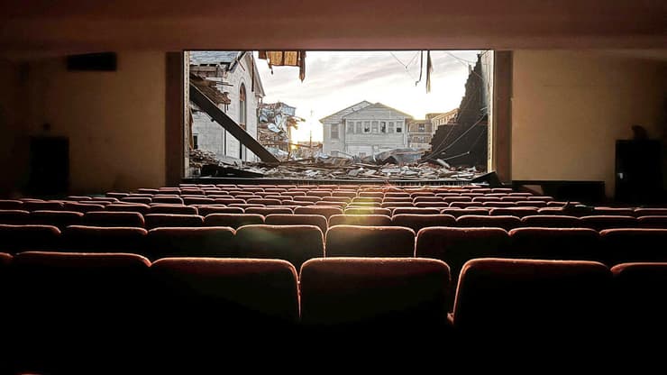 ארה"ב טורנדו קנטקי תמונת ש משגעת את העולם בית קולנוע קיר הרוס מייפילד