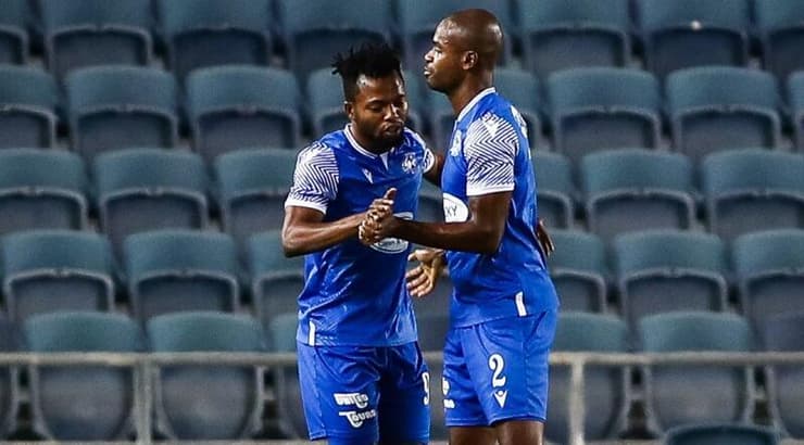 מרקוס דיניז וג'יימס אדניי