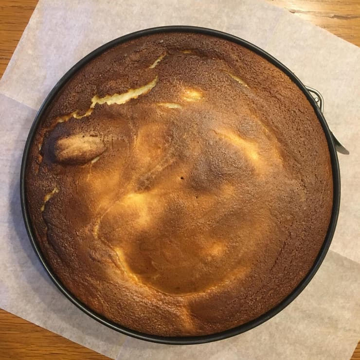 עוגת הגבינה של סבתא דבורה