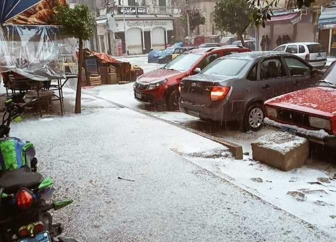 מצרים סופה מזג אוויר סוער ברד ב אלכסנדריה אלכסנדרייה