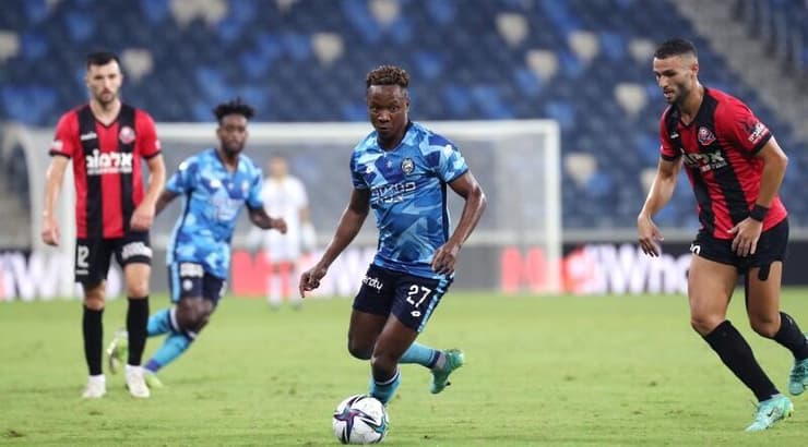 אבובקאר דומביה (עמרי שטיין) אבובקאר דומביה