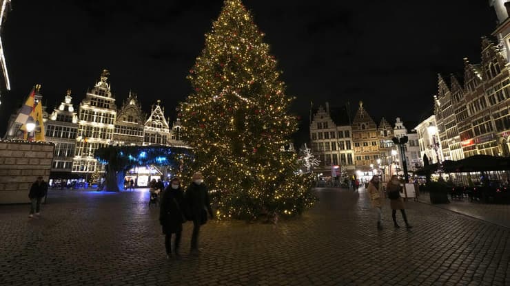 קורונה לקראת חג המולד ב אנטוורפן בלגיה