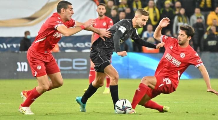 מריאנו בריירו ואיתן טיבי עם תמיר עדי (ראובן שוורץ) מריאנו בריירו ואיתן טיבי עם תמיר עדי