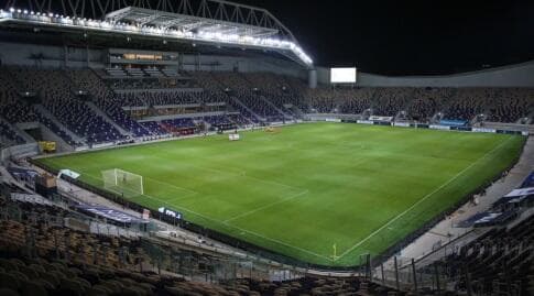 אצטדיון בלומפילד (איציק בלניצקי) אצטדיון בלומפילד